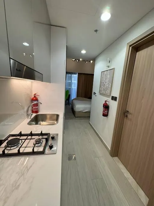 Chic And Cozy Studio Dubai Apartment