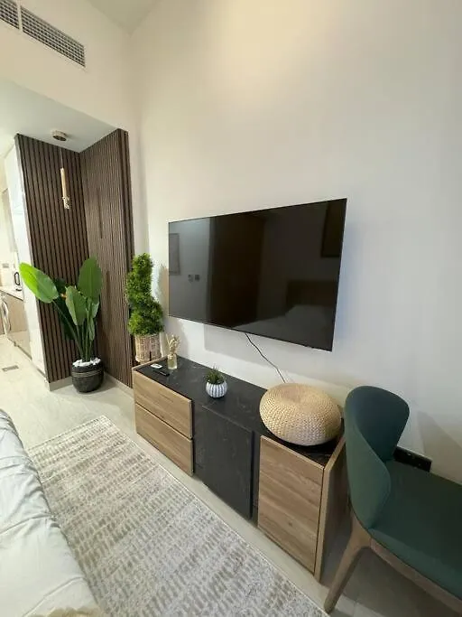Chic And Cozy Studio Dubai 0*,  United Arab Emirates