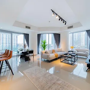  Apartment Eden's Homes & - Opera Grand